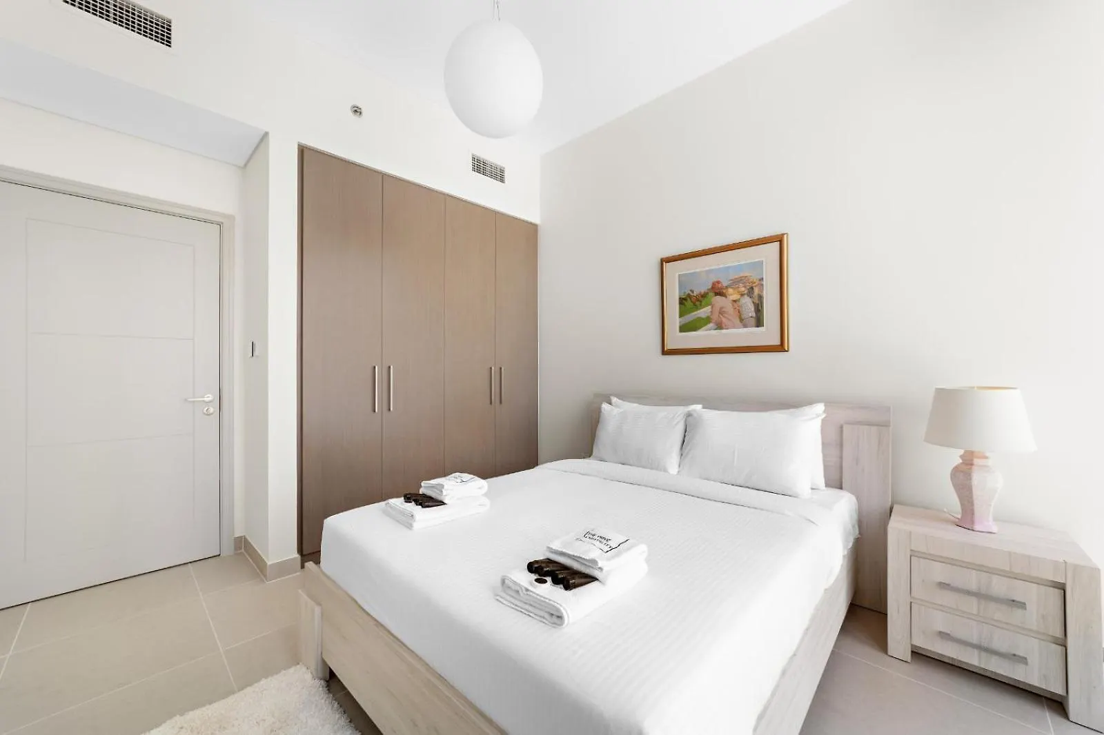 Stylish Luxurious 3Bdr In Forte-Downtown-21 Dubaj